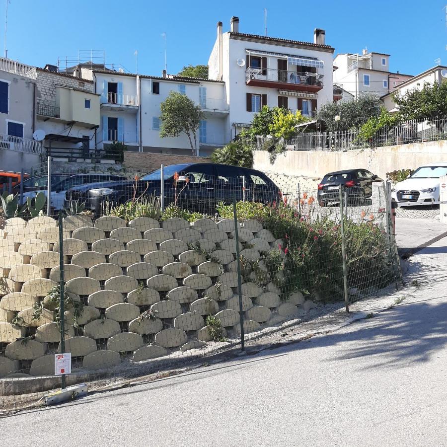 Casa Linda, A Due Passi Dal Mare Apartment Numana Bagian luar foto